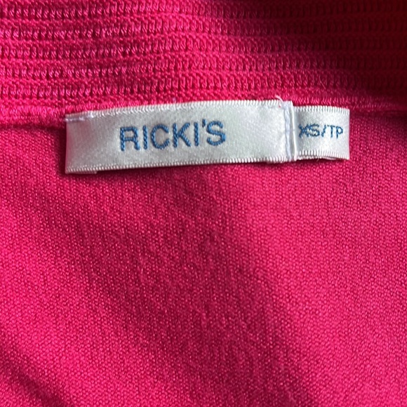 Ricki’s hot pink sweater - Picture 7 of 10